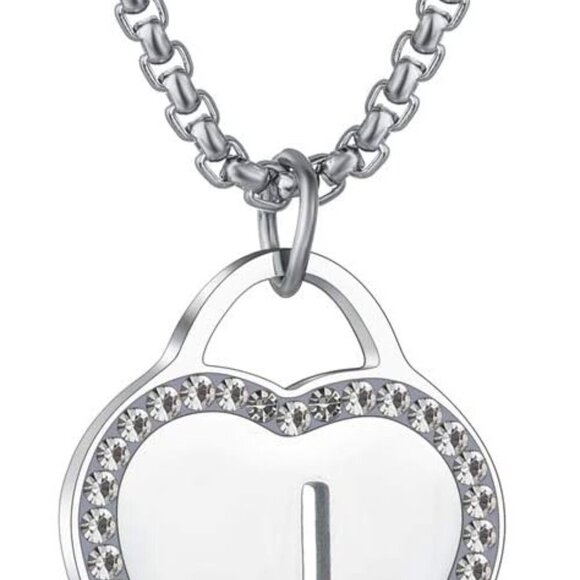 CALIS Women's Silver Initial Necklace Stainless Steel Love Heart Tiny Letter Nec - Picture 1 of 4